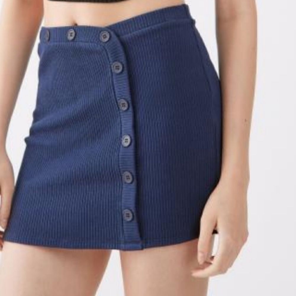 Urban Outfitters navy side button rib knit mini skirt size M nwt